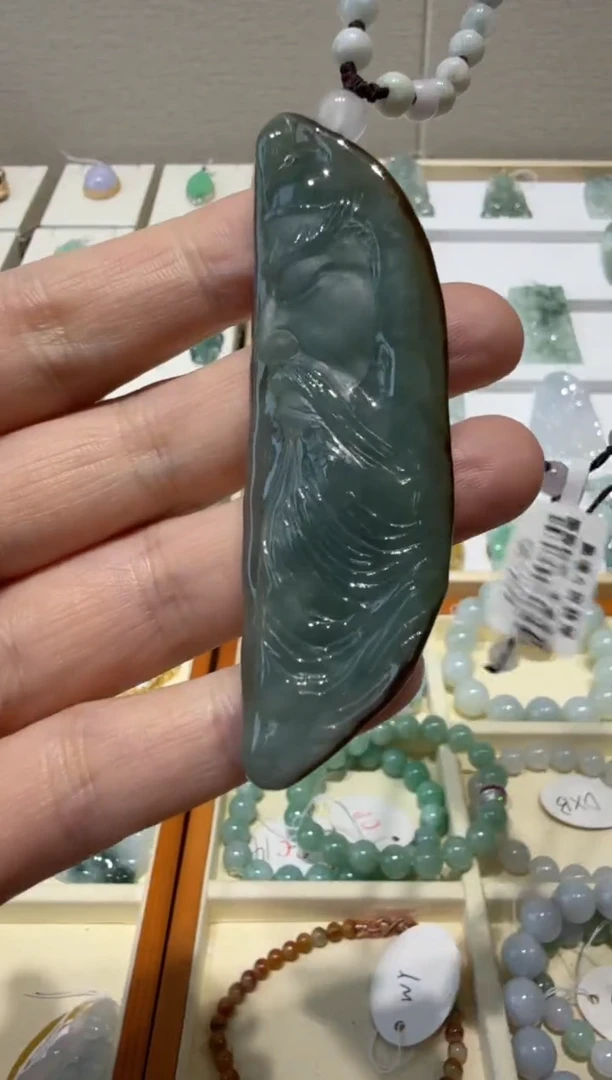 未镶嵌挂件翡翠A货翡翠多样性孤品国雕谢林工