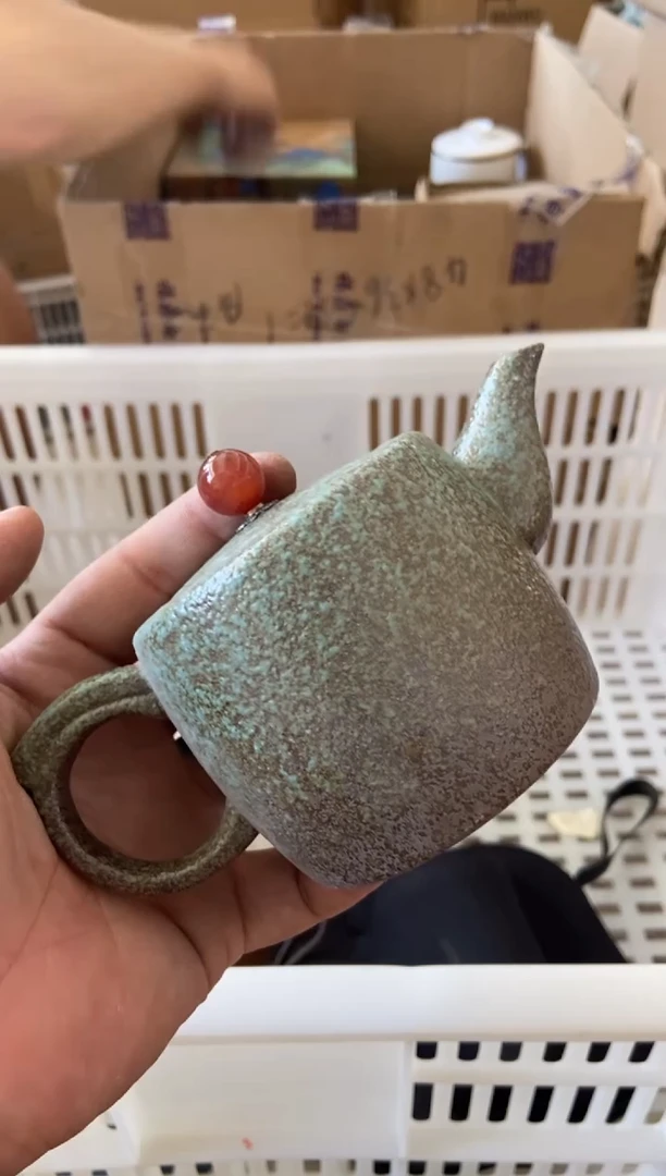 摆件摄影的产品有使用过的痕迹有点脏介意勿拍