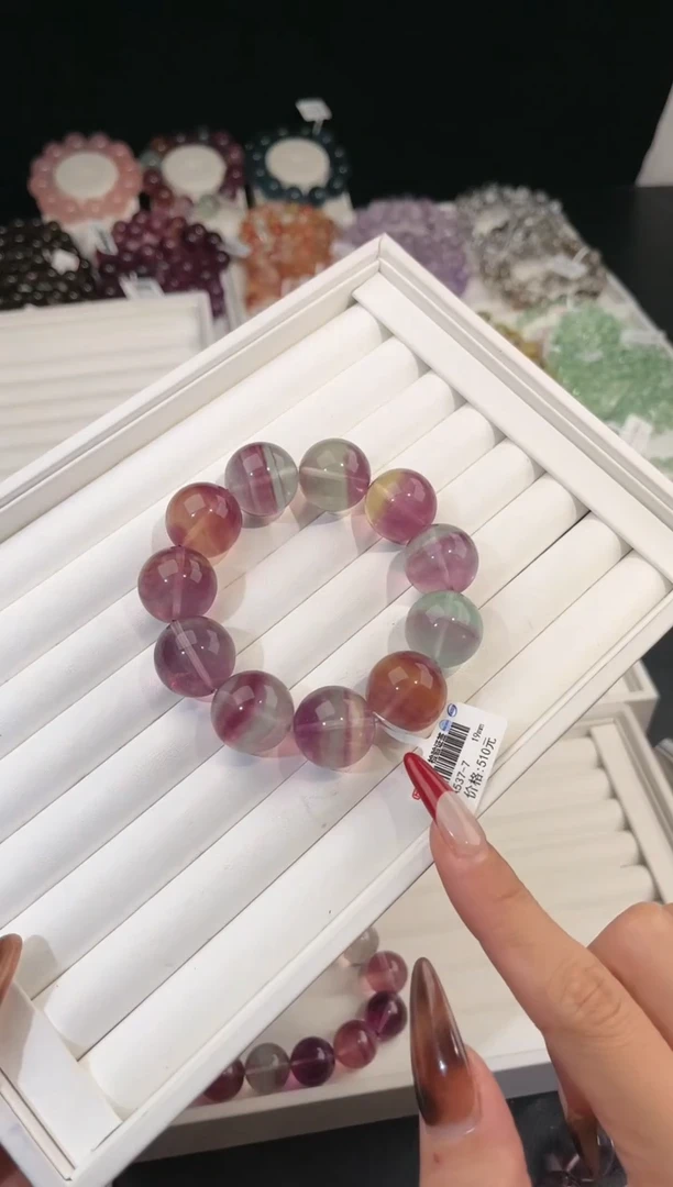 【闪购商品】萤石手链未镶嵌多样性发一彩萤石19mm