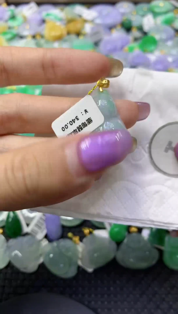 颈饰未镶嵌翡翠天然缅甸翡翠A货