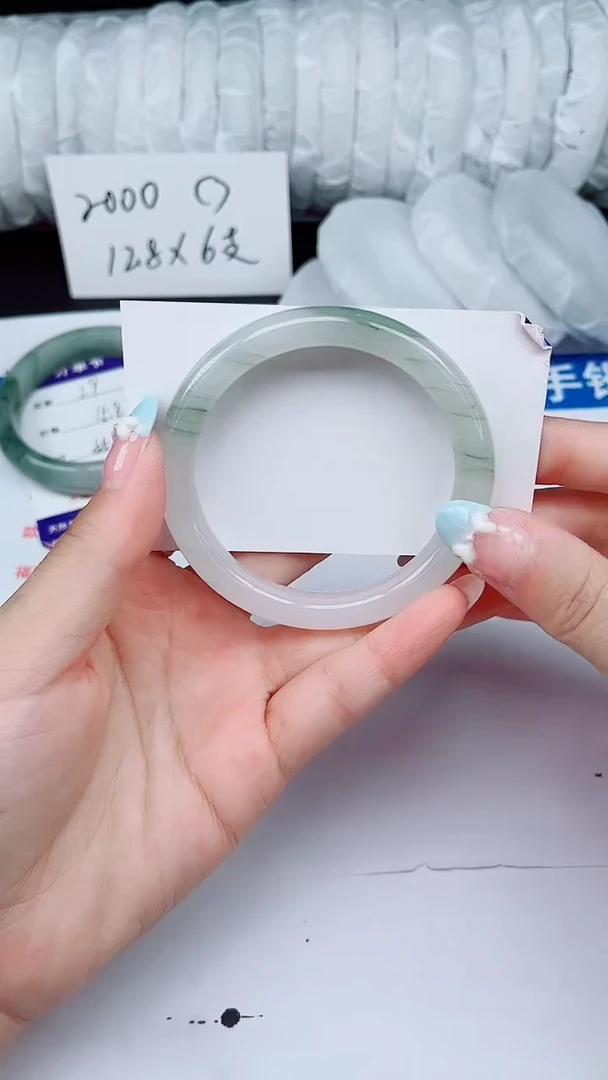 石英质玉手镯未镶嵌30-54/55