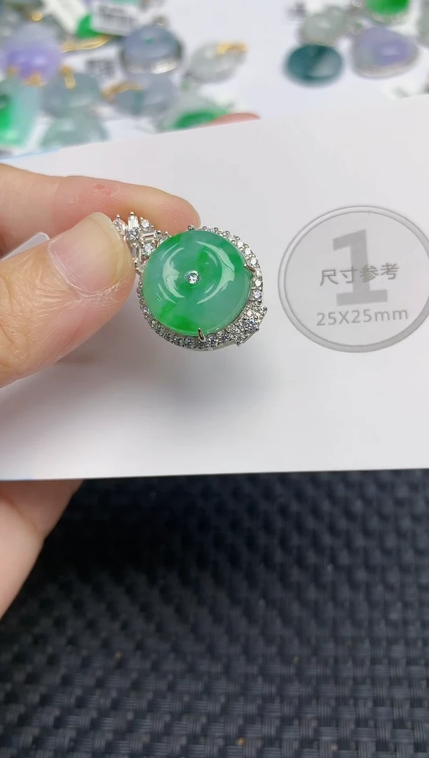 颈饰未镶嵌翡翠天然缅甸A货翡翠百元以上9元证书费自理