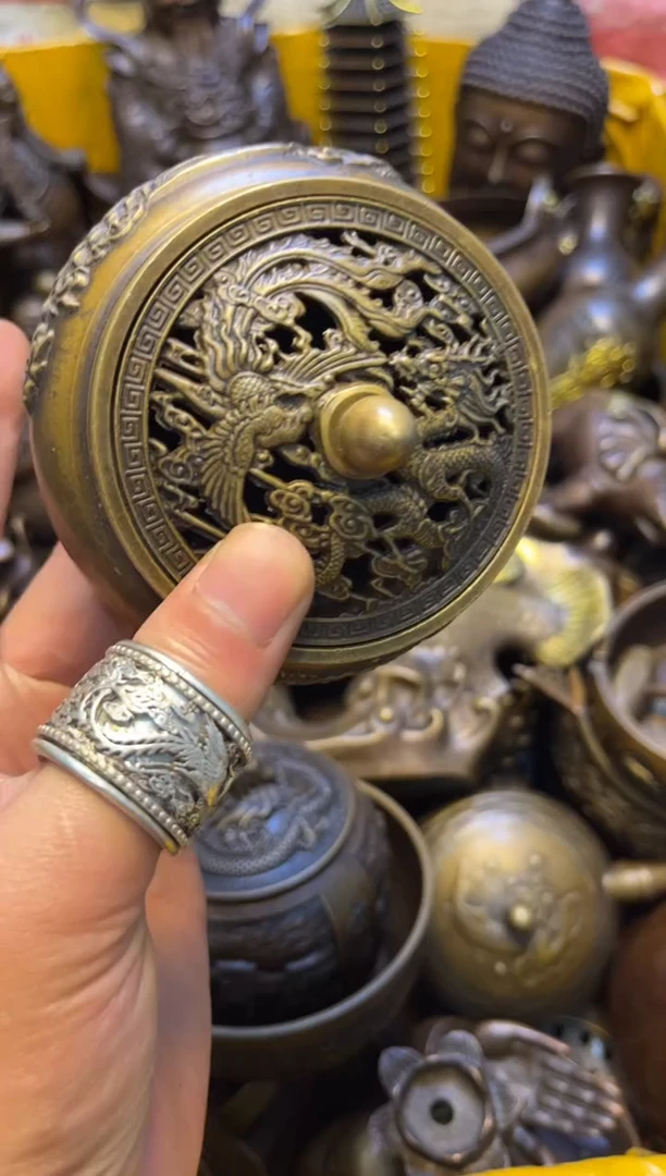 精美铜器，点击下单