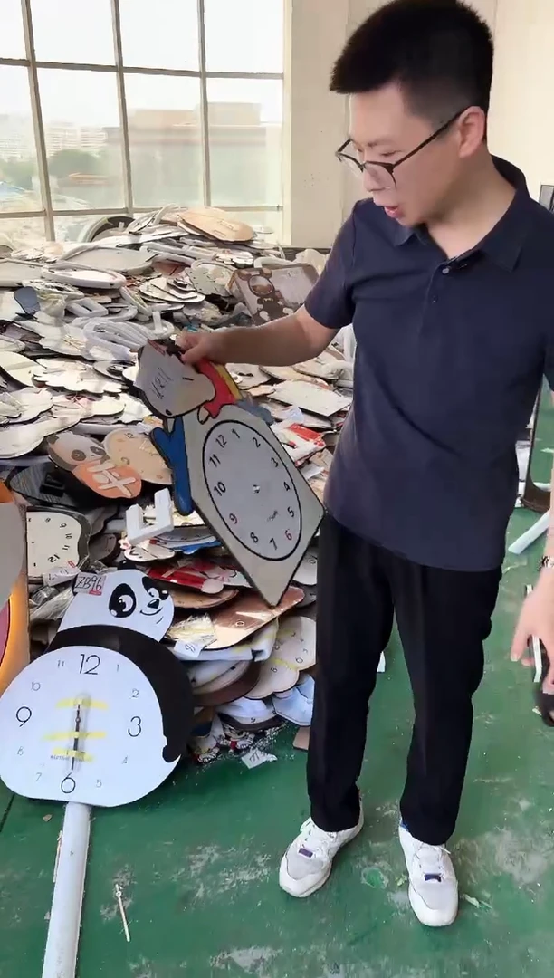 带灯款孤品微瑕小河果果闪购u811