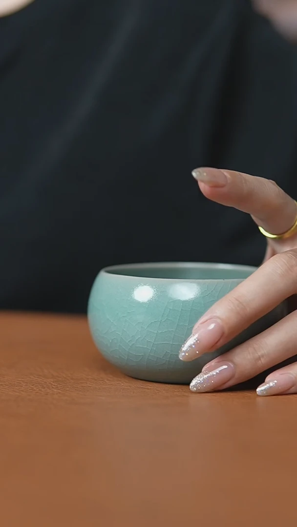 瓷片仿古翡翠绿釉大禅定杯微瑕