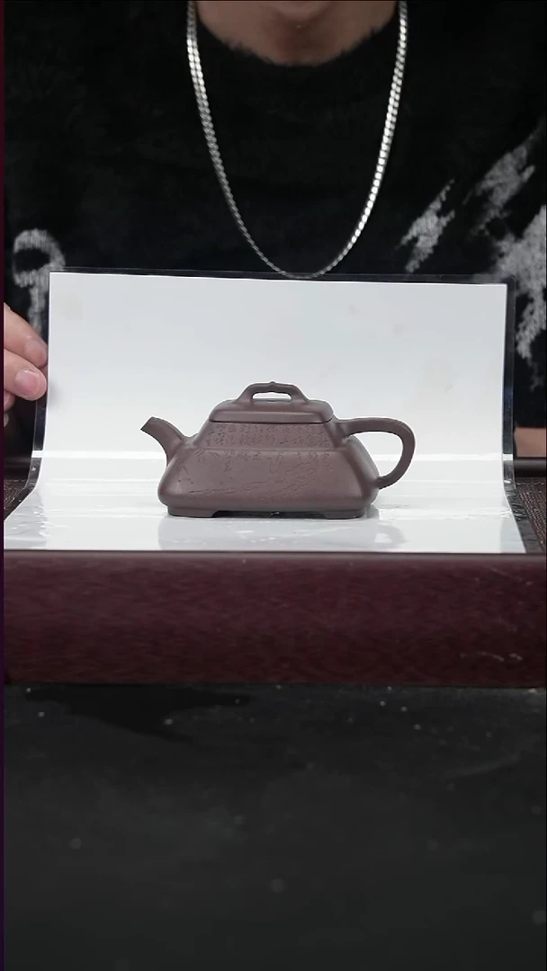 茶壶紫砂四方 器    底槽青  刻绘   全手   160cc