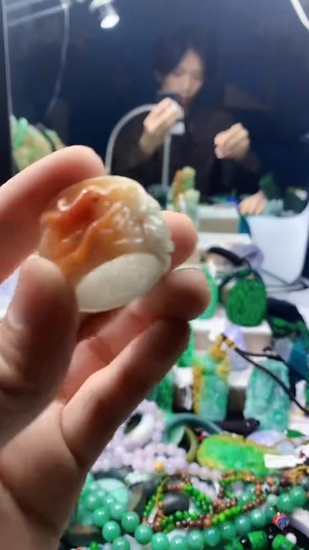 颈饰未镶嵌翡翠天然缅甸a货翡翠