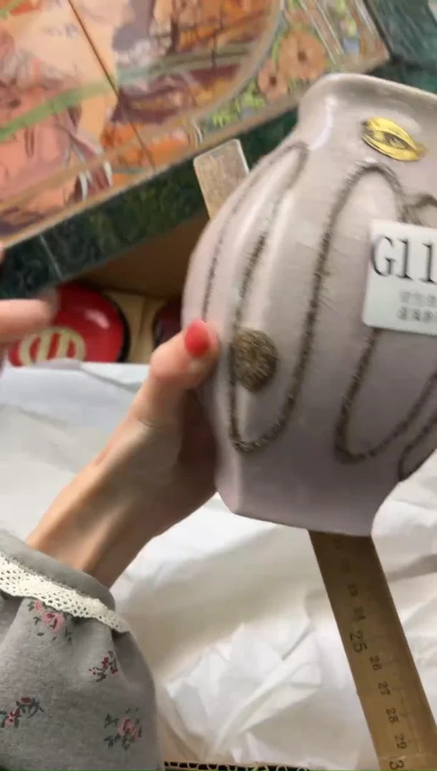 瓷片L****魚      G1159