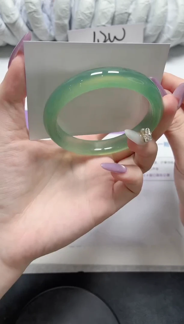 石英质玉手镯未镶嵌211-绿晴58.3