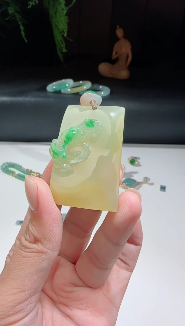 未镶嵌挂件翡翠洋 风裳水佩