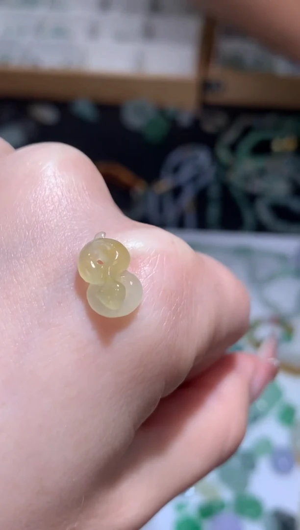 未镶嵌定制翡翠小蛇