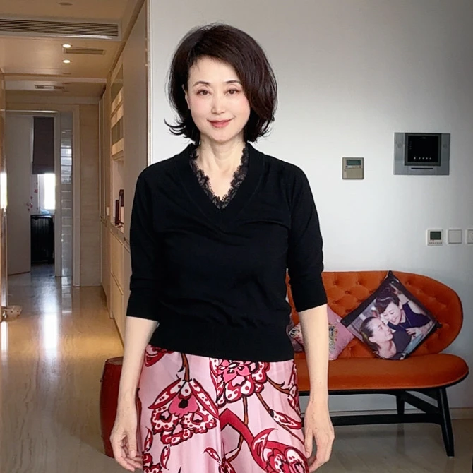 【维姐精选】LB 100精纺羊毛蕾丝针织衫