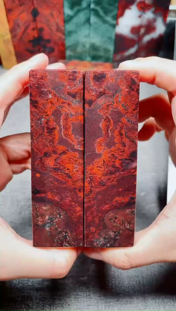 桂林鸡血玉石素章3.0黑底红对章1