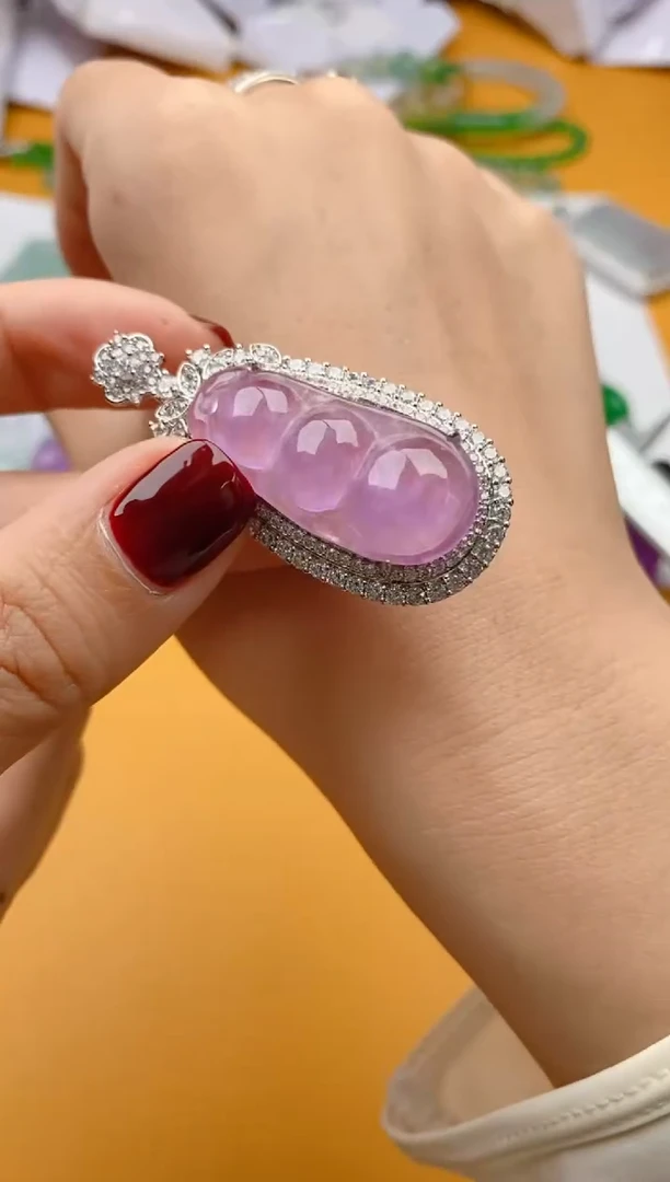 高端甄选吊坠（一物一图）300026