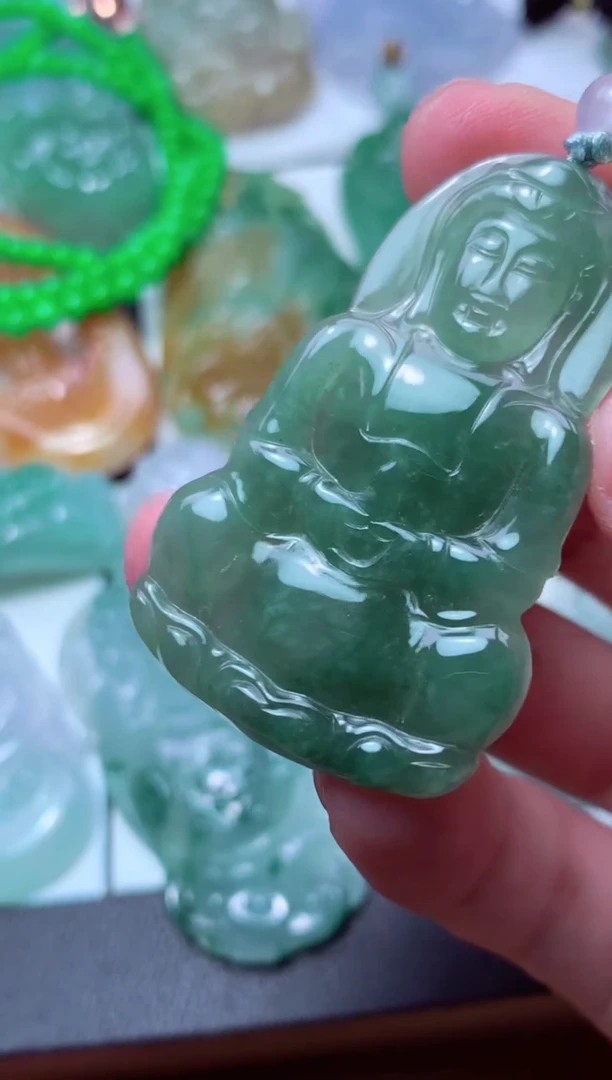 翡翠未镶嵌颈饰天然翡翠