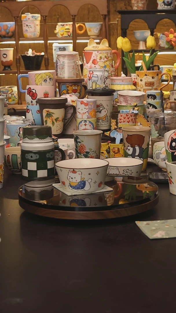 景德镇釉下彩绘设计师款式陶瓷