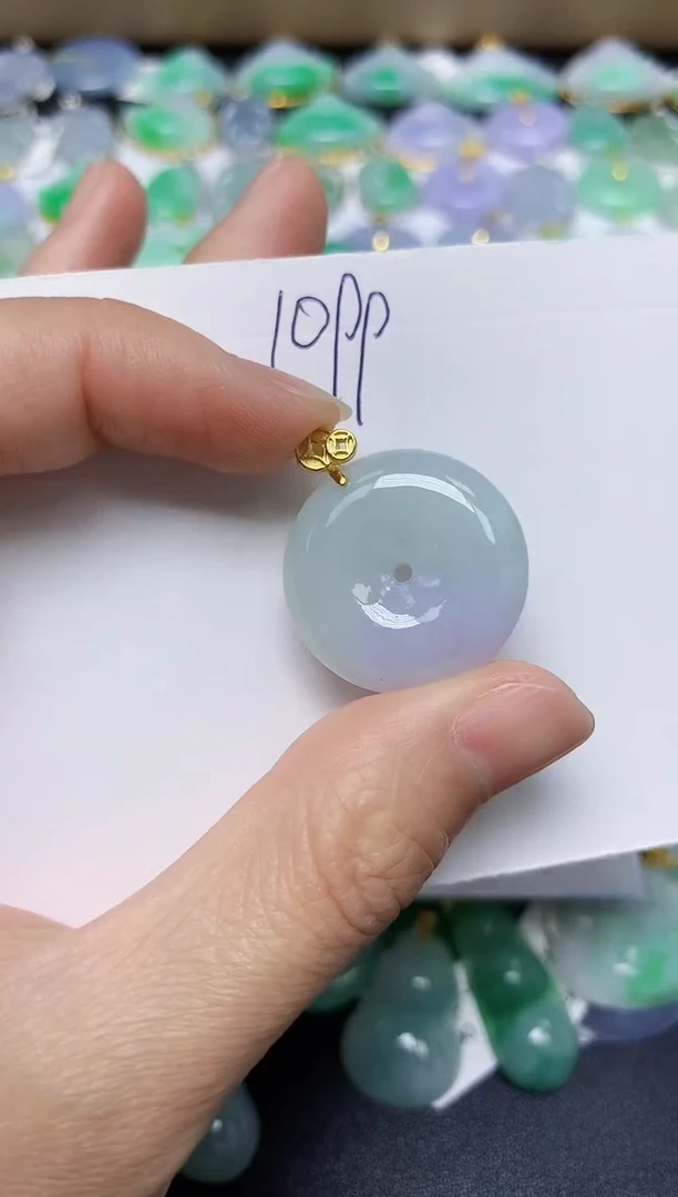 翡翠未镶嵌颈饰 天然缅甸翡翠A货