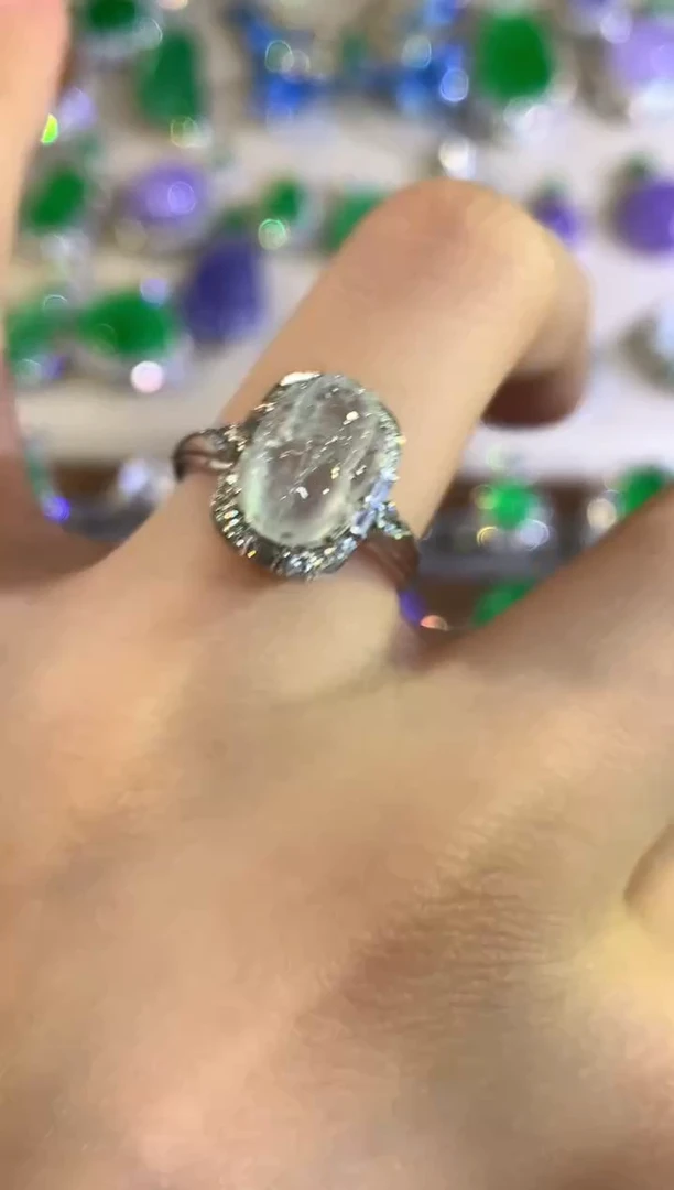 18K金镶嵌戒指翡翠a63