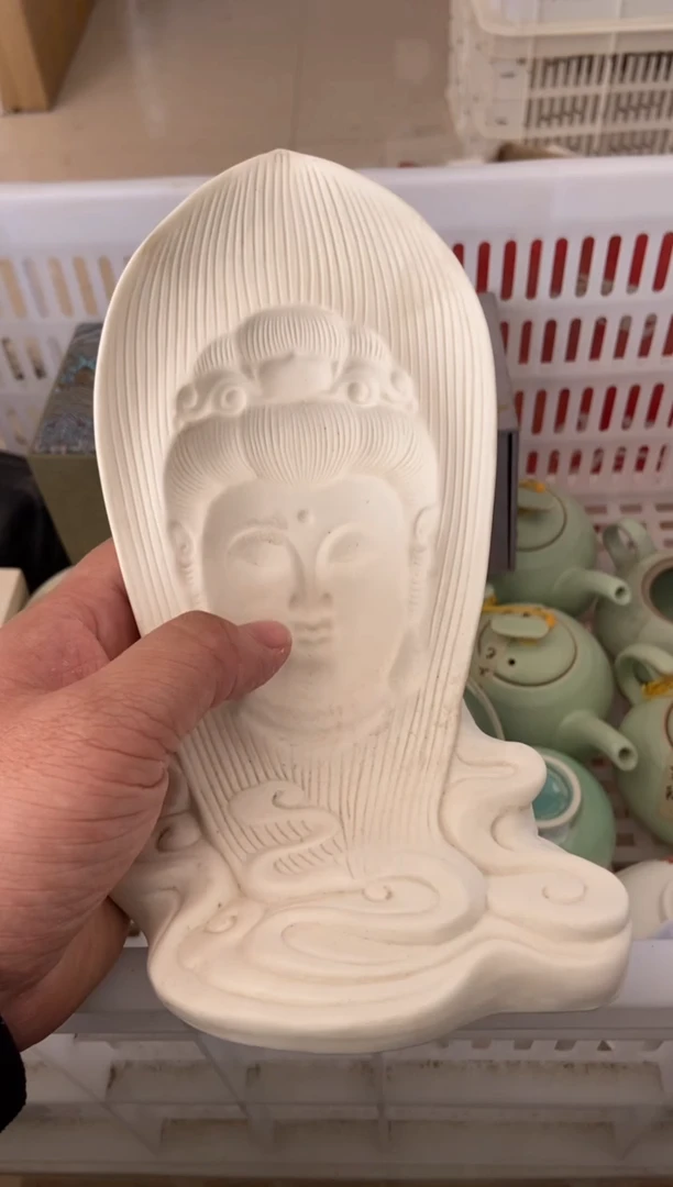 无运费险有瑕疵的摄影的产品有使用过的痕迹有点脏介意勿拍杯