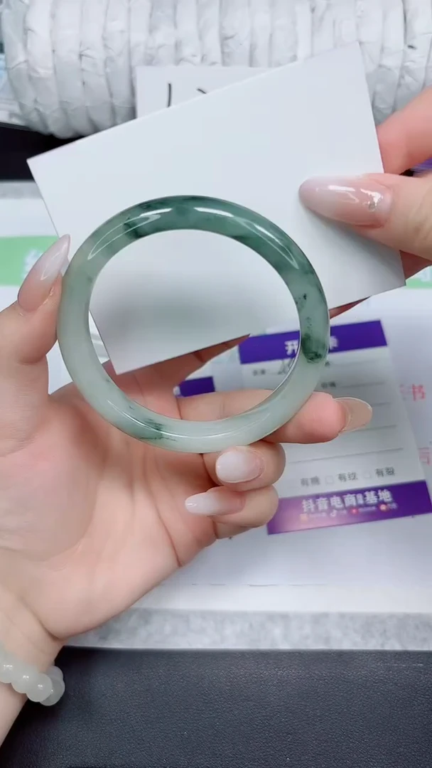 石英质玉手镯未镶嵌256-60