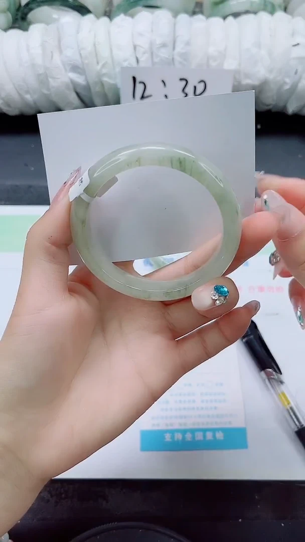 石英质玉手镯未镶嵌0292-圈口59.8