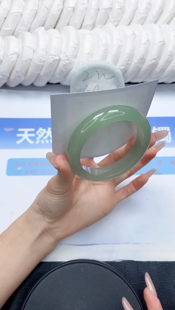 石英质玉手镯未镶嵌242-56