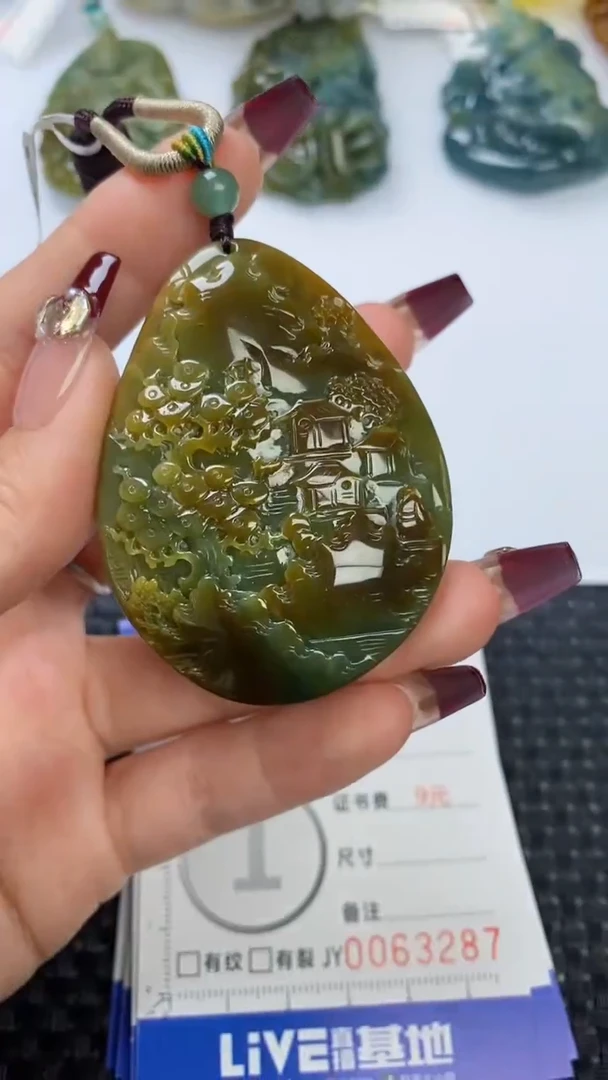 【闪购商品】翡翠颈饰未镶嵌111111111111111