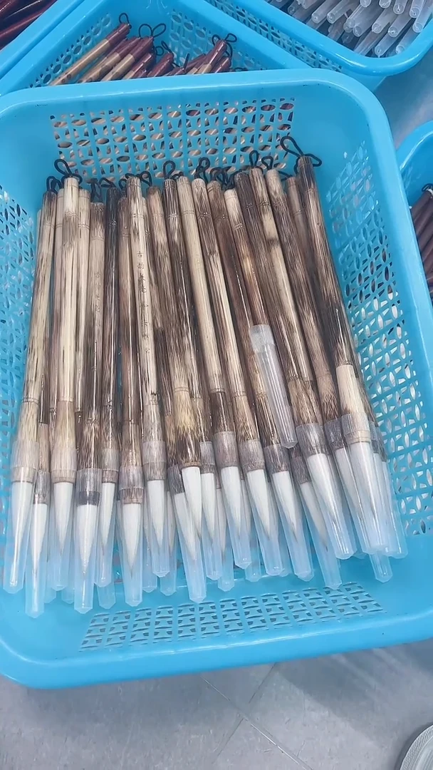 出锋4.8的大楷毛笔26.8元3支