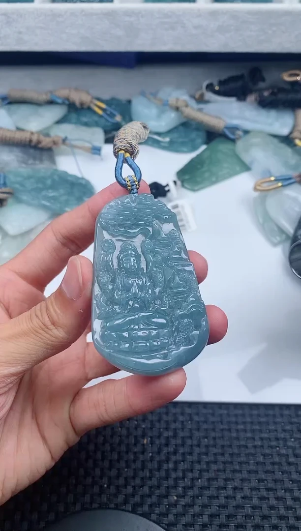 翡翠未镶嵌颈饰111111111