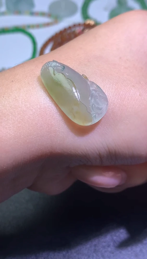 未镶嵌定制翡翠毛货