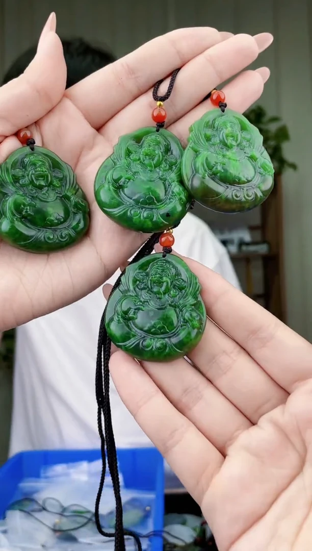未镶嵌和田玉挂件拍一发一，多样性发货！