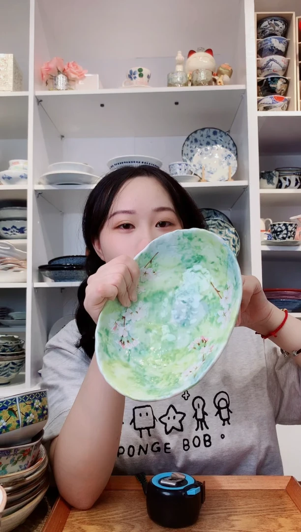 陶瓷【微瑕】bloom花凛绿色四足椭圆钵