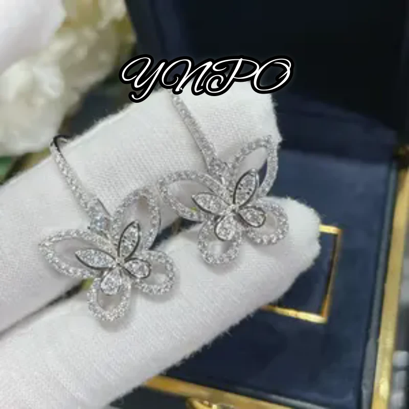 简约 经典 格蝴蝶耳钉