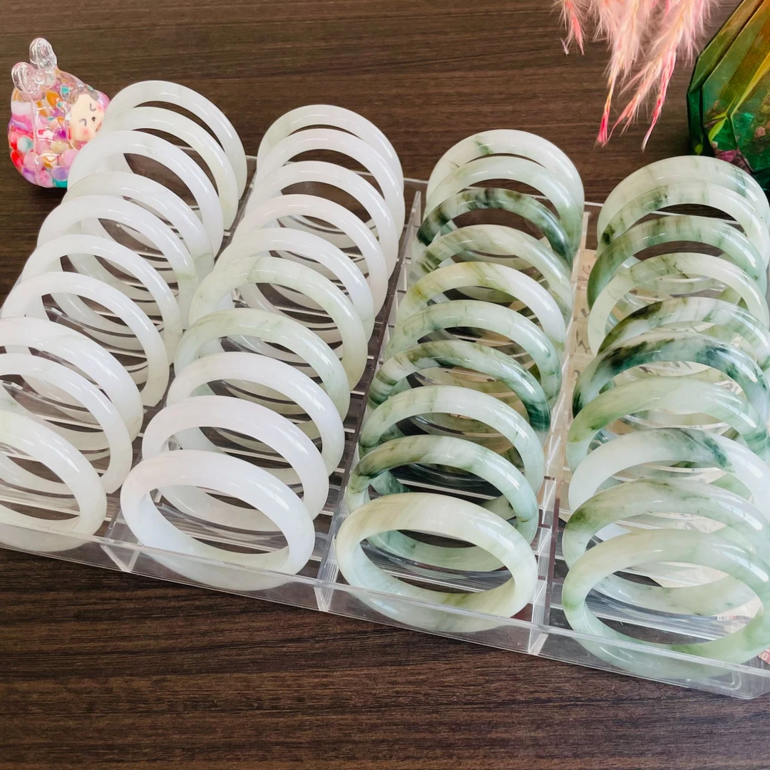 【天山翠手镯】多样性发货 编号：3