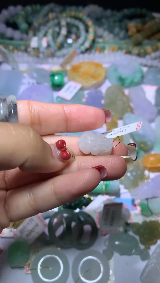 【闪购商品】翡翠挂件未镶嵌CXX000027