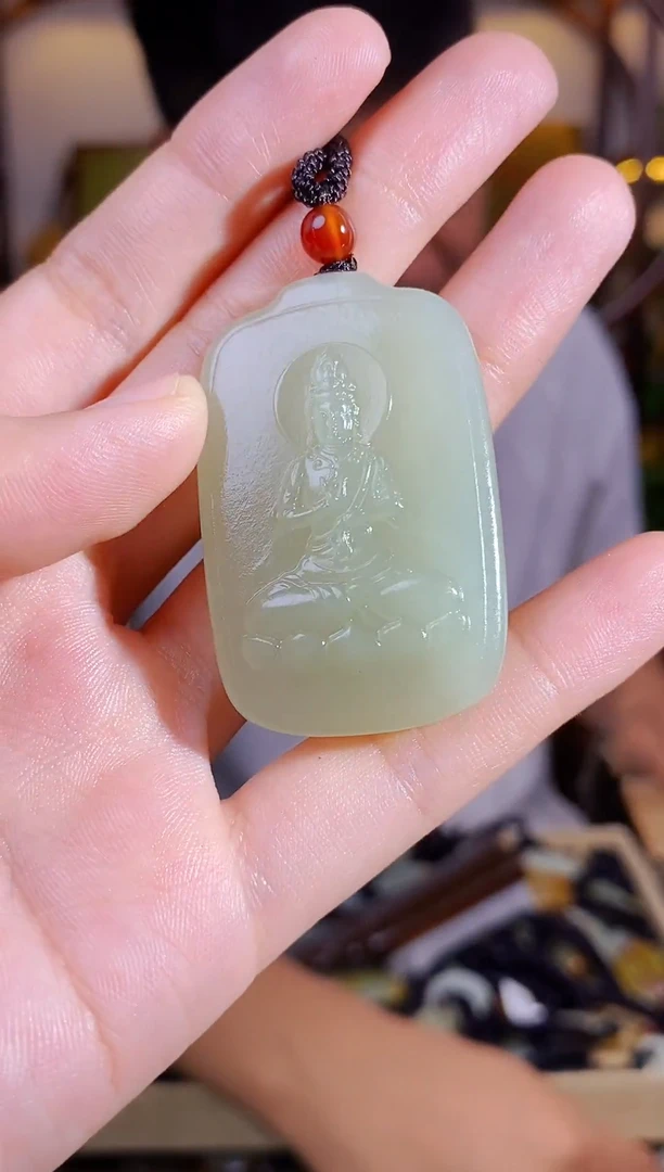 和田玉未镶嵌颈饰1