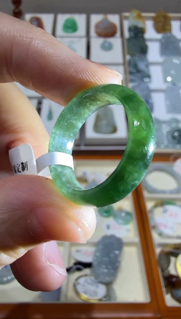 未镶嵌挂件翡翠A货翡翠多样性孤品