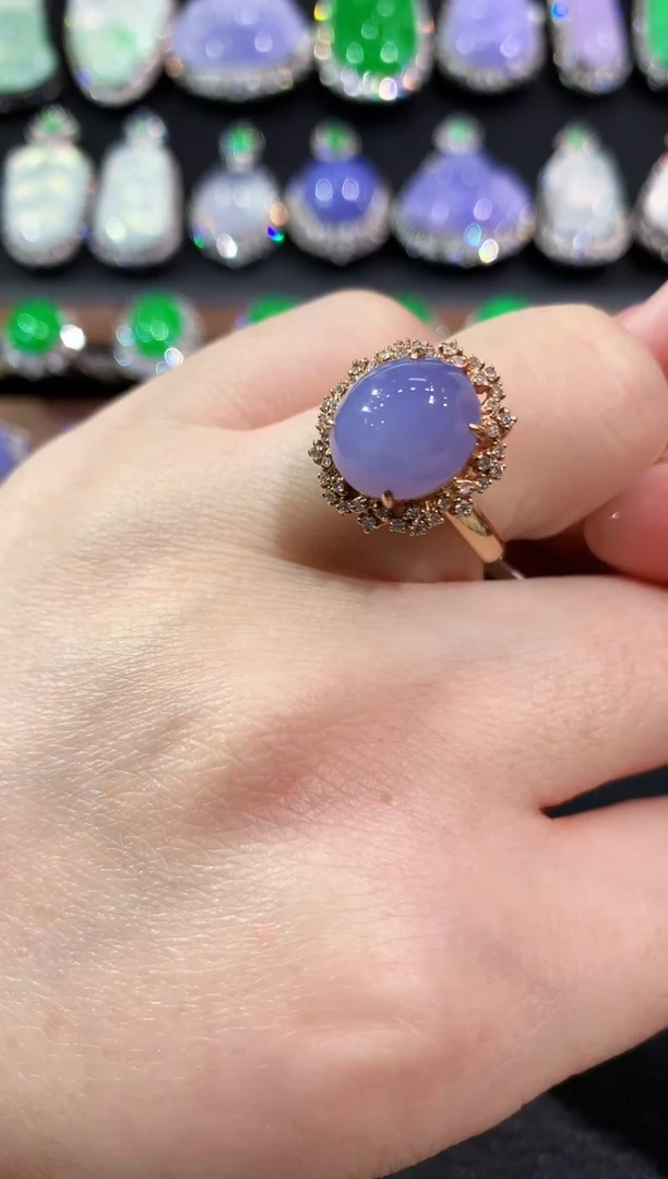 18K金镶嵌戒指翡翠A33 紫货有一定色差