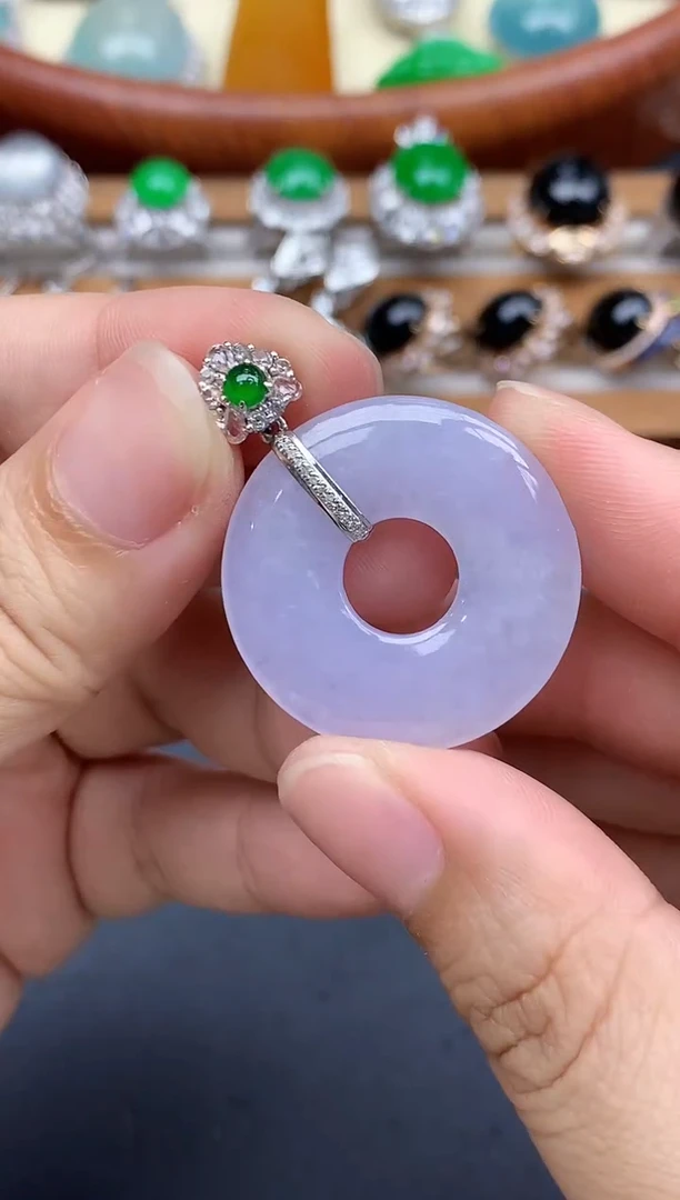 颈饰18K金镶嵌翡翠254-中国好珍宝