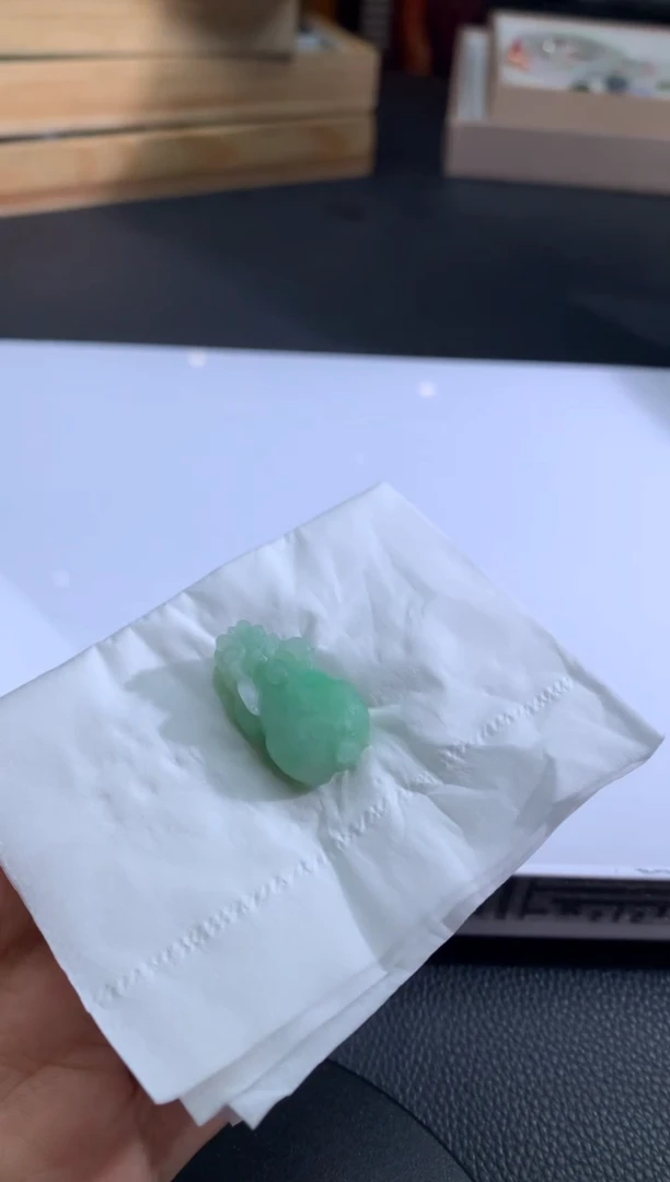 【闪购商品】定制翡翠未镶嵌翡翠