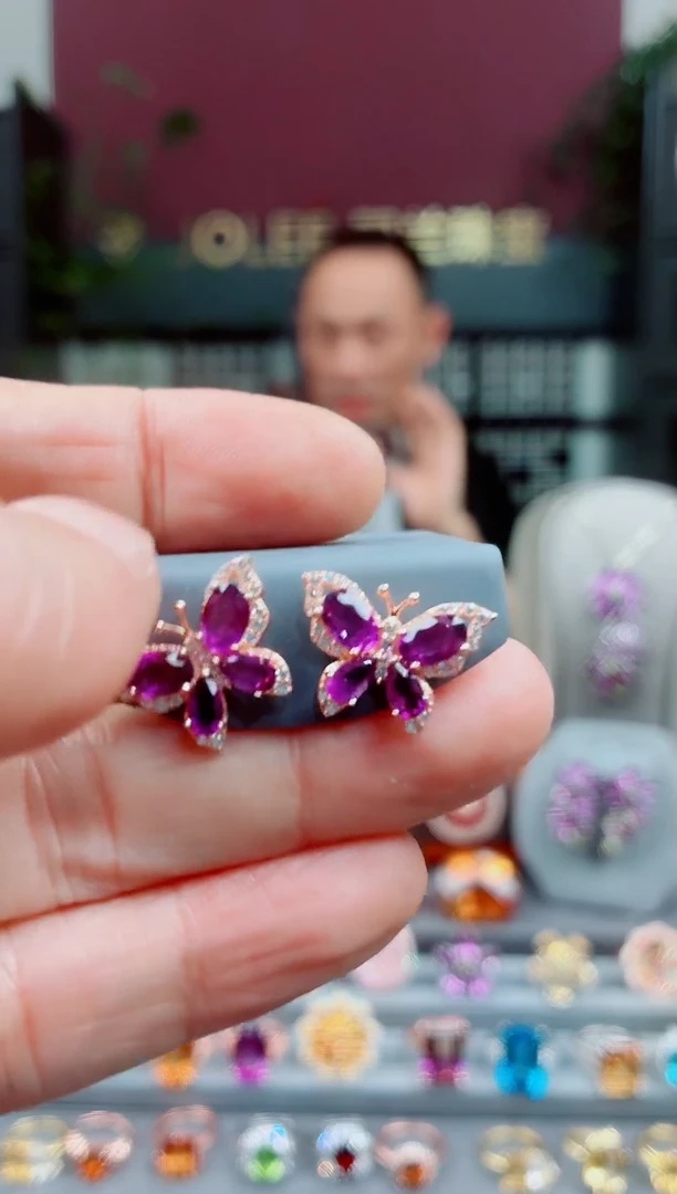 银S925镶嵌耳饰紫晶紫晶耳钉