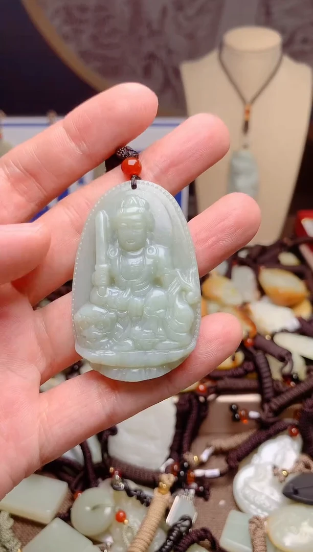 和田玉未镶嵌颈饰1