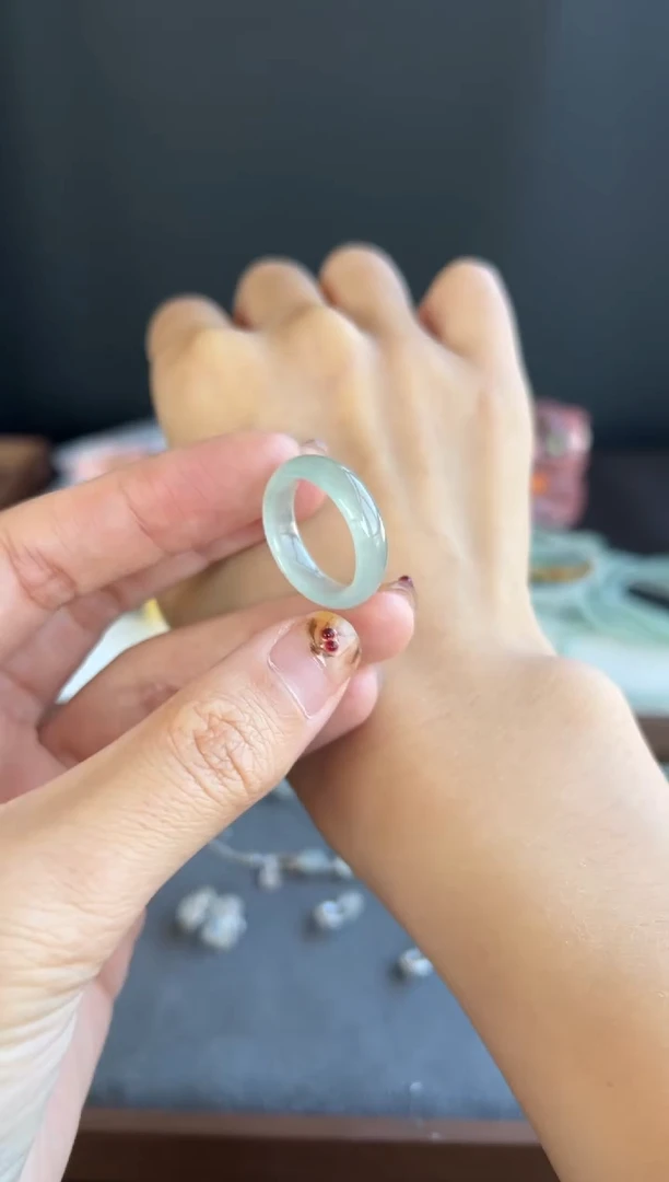 颈饰未镶嵌翡翠113买断