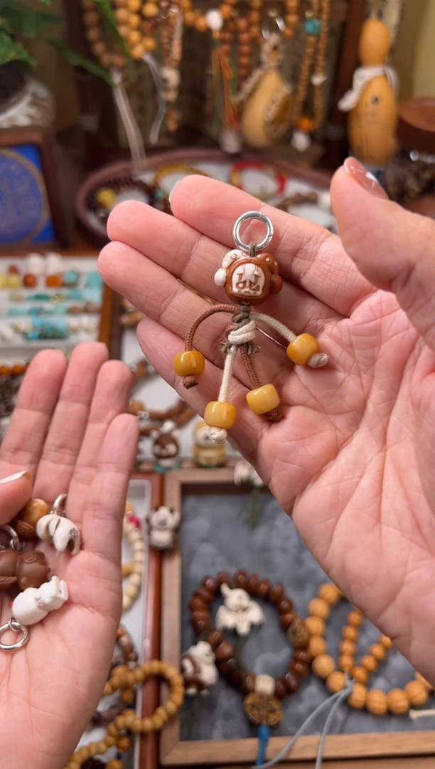 鹿骨吊坠小丑单颗裸石