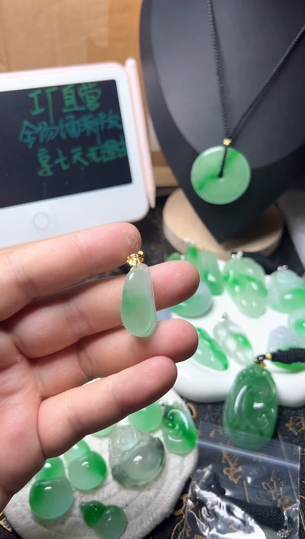 颈饰未镶嵌翡翠所见即所得，一图一物