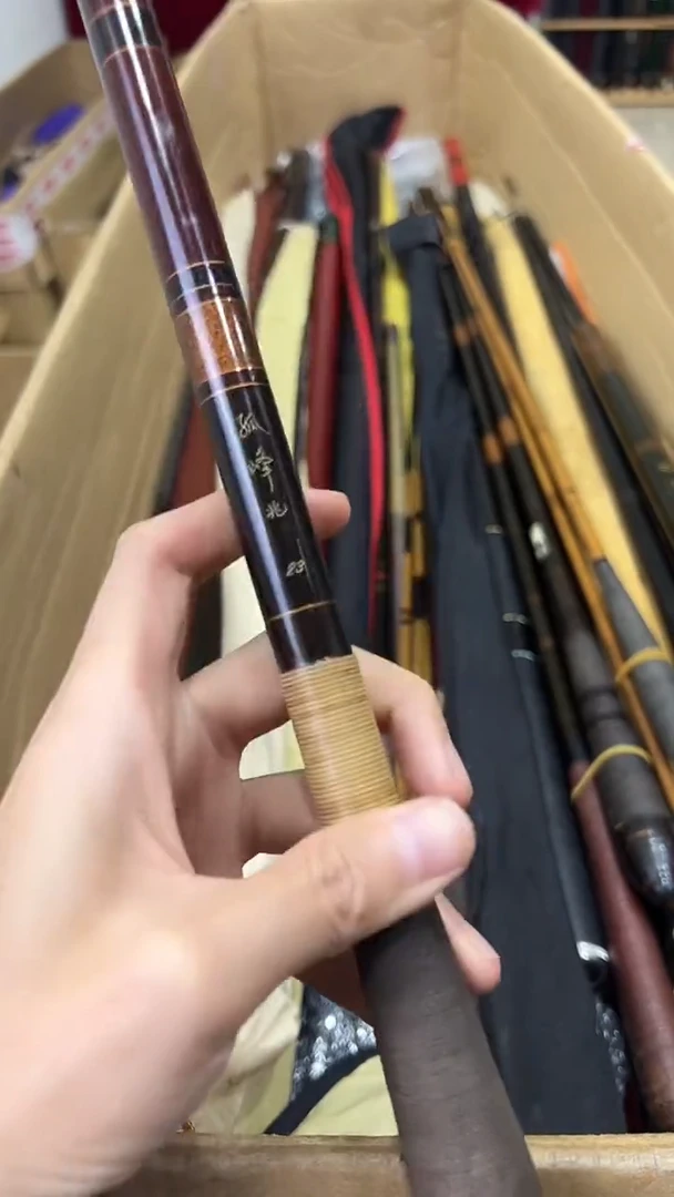 一*鱼竿 孤品 微瑕疵 以直播间讲解为主