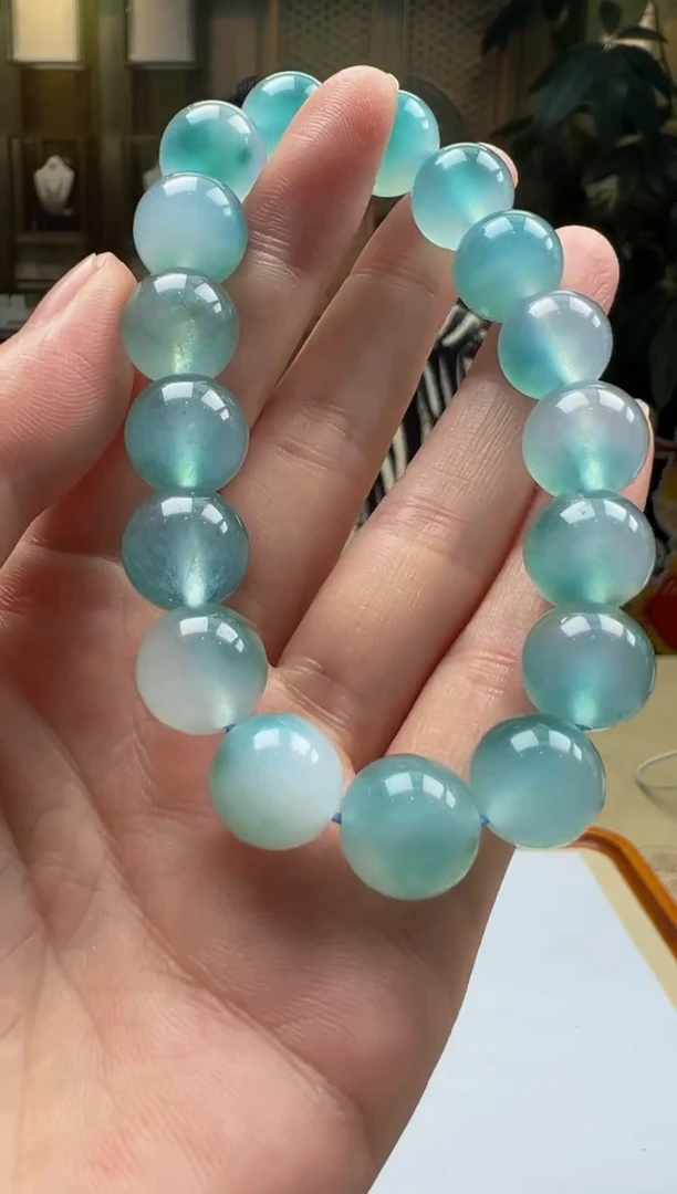 翡翠未镶嵌颈饰BQ2025-6-21-8