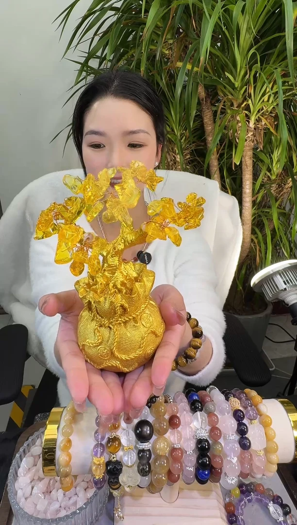【闪购商品】黄晶手串未镶嵌黄晶发财树