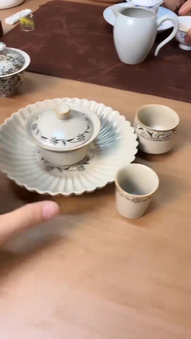 陶瓷茶器宣纸黄手绘牡丹4件