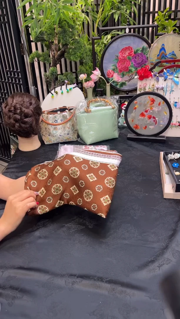 织绣露*非遗手工苏绣饰品